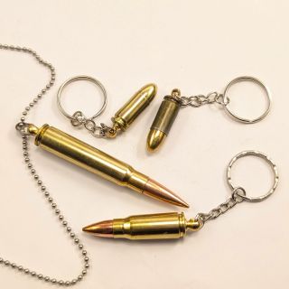 From the trenches to your keyring or neck: 🇩🇪 9mm Luger – trusted sidearm round of the Wehrmacht 🇩🇪 7,92x33 Kurz – the...